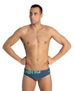 shark-shark-golf green